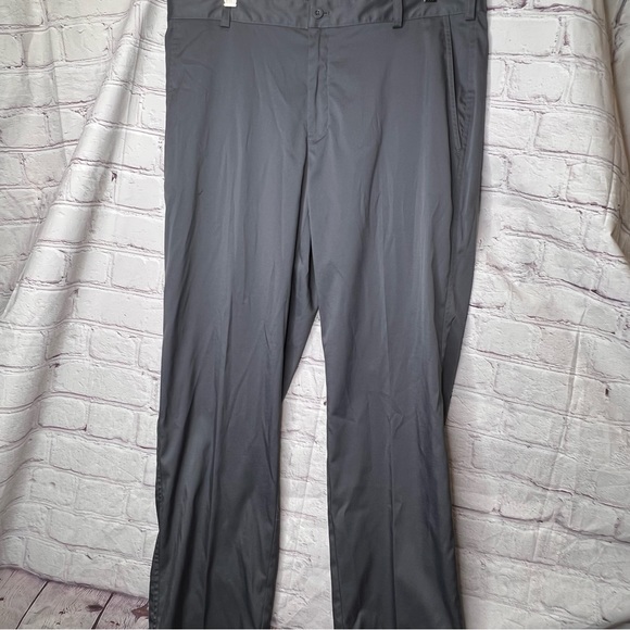 Nike Golf Dri-Fit Flat Front Tech Golf Pants Men's 36x32 Grey - Picture 1 of 10